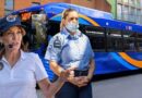 Gobernadora reconoce conductora dominicana de autobús MTA que desafió tormenta para transportar pasajeros en Queens
