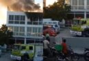 Incendio consumió almacén de muebles en Santo Domingo Este