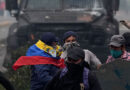 Ejército de Ecuador denuncia «brutal» ataque a un convoy militar que dejó 17 heridos
