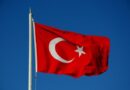 Ankara al embajador estadounidense: “Quite sus sucias manos de Turquía”