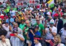 Ambientalistas protestaron frente al Palacio Nacional en contra de la privatización del agua